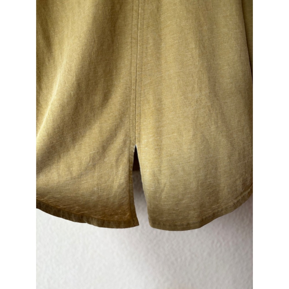 Jane + Delancey Mustard Yellow Acid Wash Split Back Sleeveless Polo Top Large - Picture 7 of 9